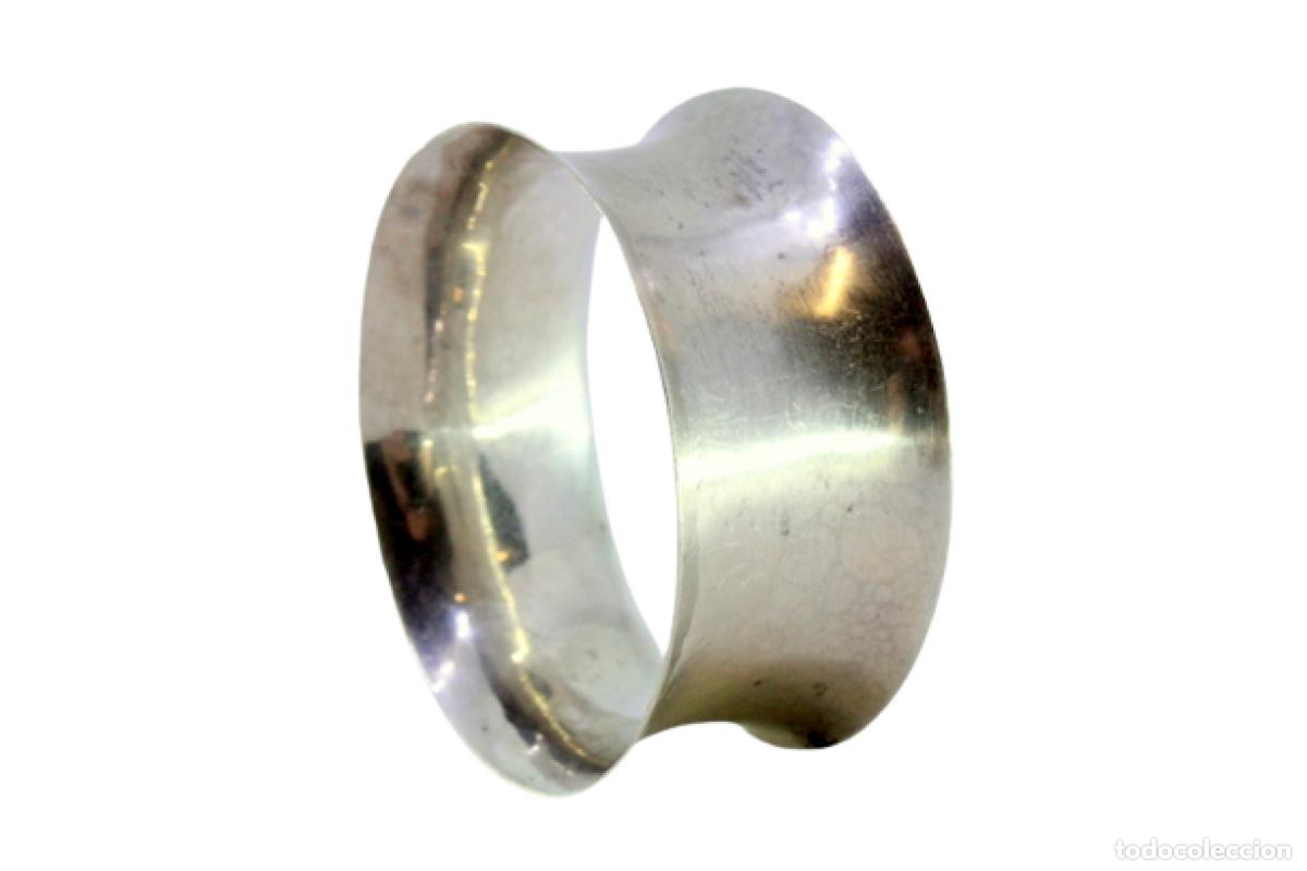 Antig&uuml;edades: Anillo para servilletas de plata - Foto 1