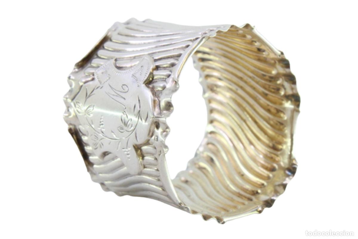 Antig&uuml;edades: Anillo para servilletas de plata - Foto 1
