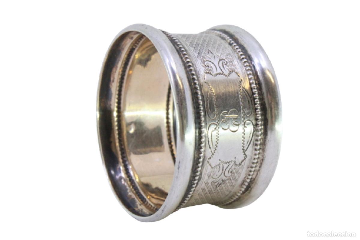 Antig&uuml;edades: Anillo para servilletas de plata - Foto 1