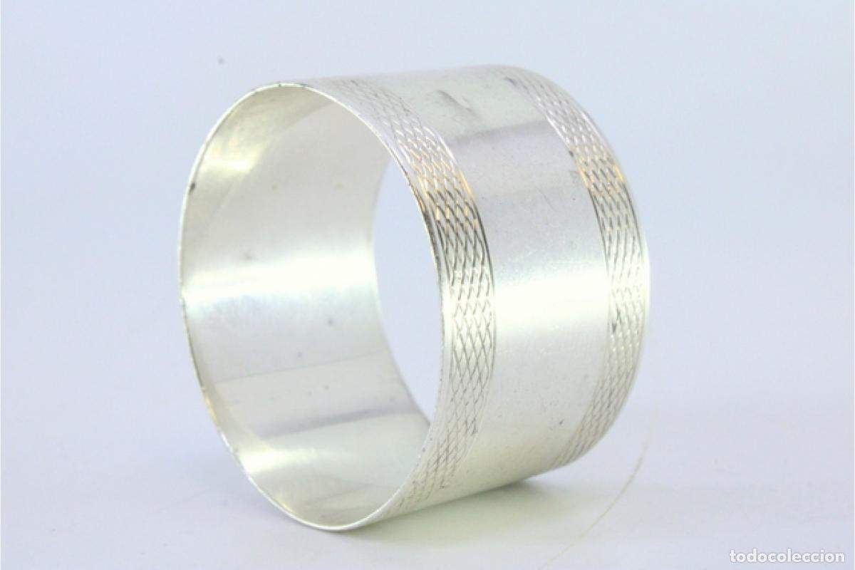 Antig&uuml;edades: Anillo para servilletas de plata - Foto 3