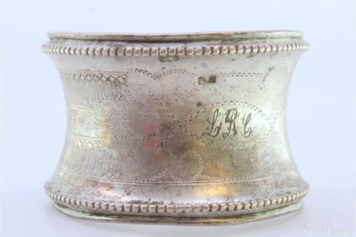 Antig&uuml;edades: Anillo para servilletas de plata - Foto 3