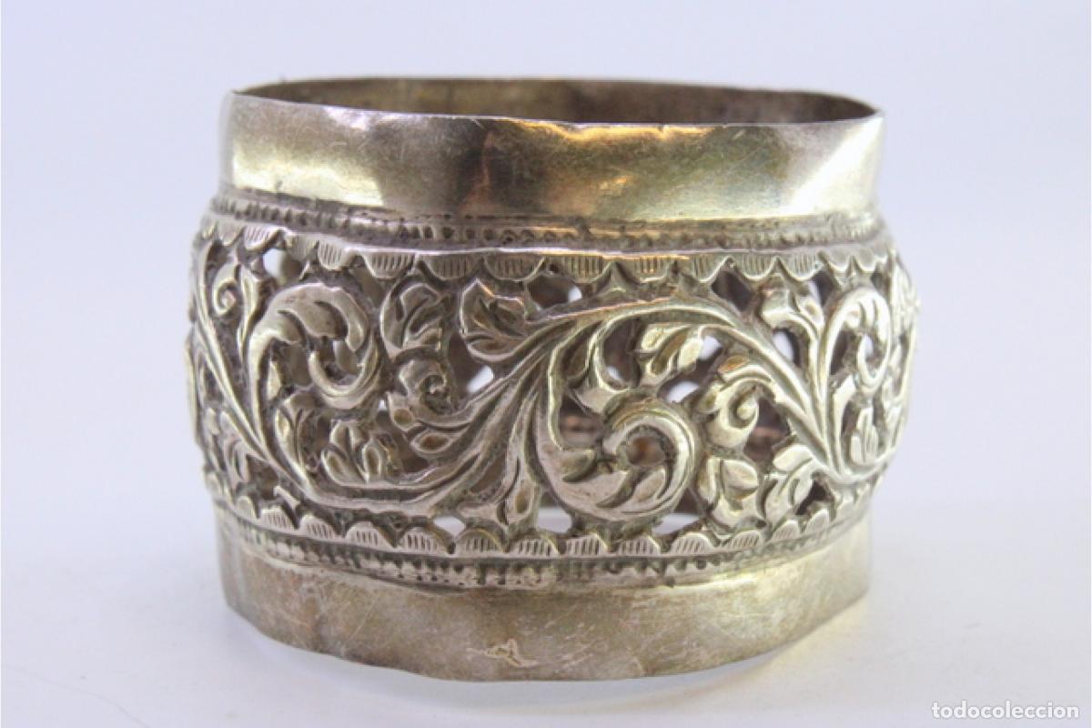 Antig&uuml;edades: Anillo para servilletas de plata - Foto 2