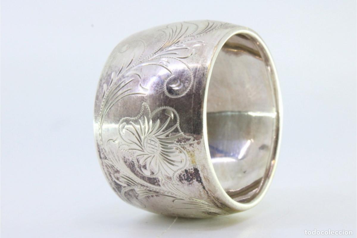 Antig&uuml;edades: Anillo para servilletas de plata - Foto 3