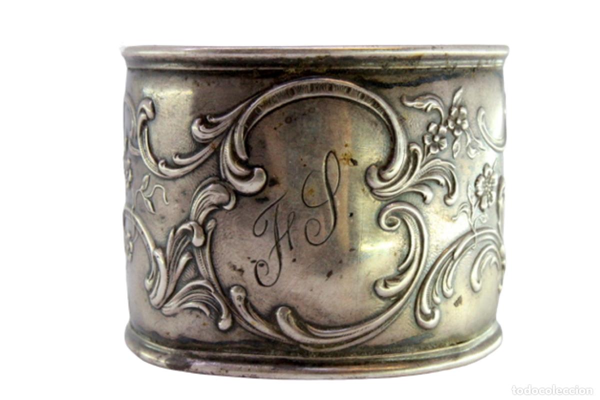 Antig&uuml;edades: Anillo para servilletas de plata - Foto 1