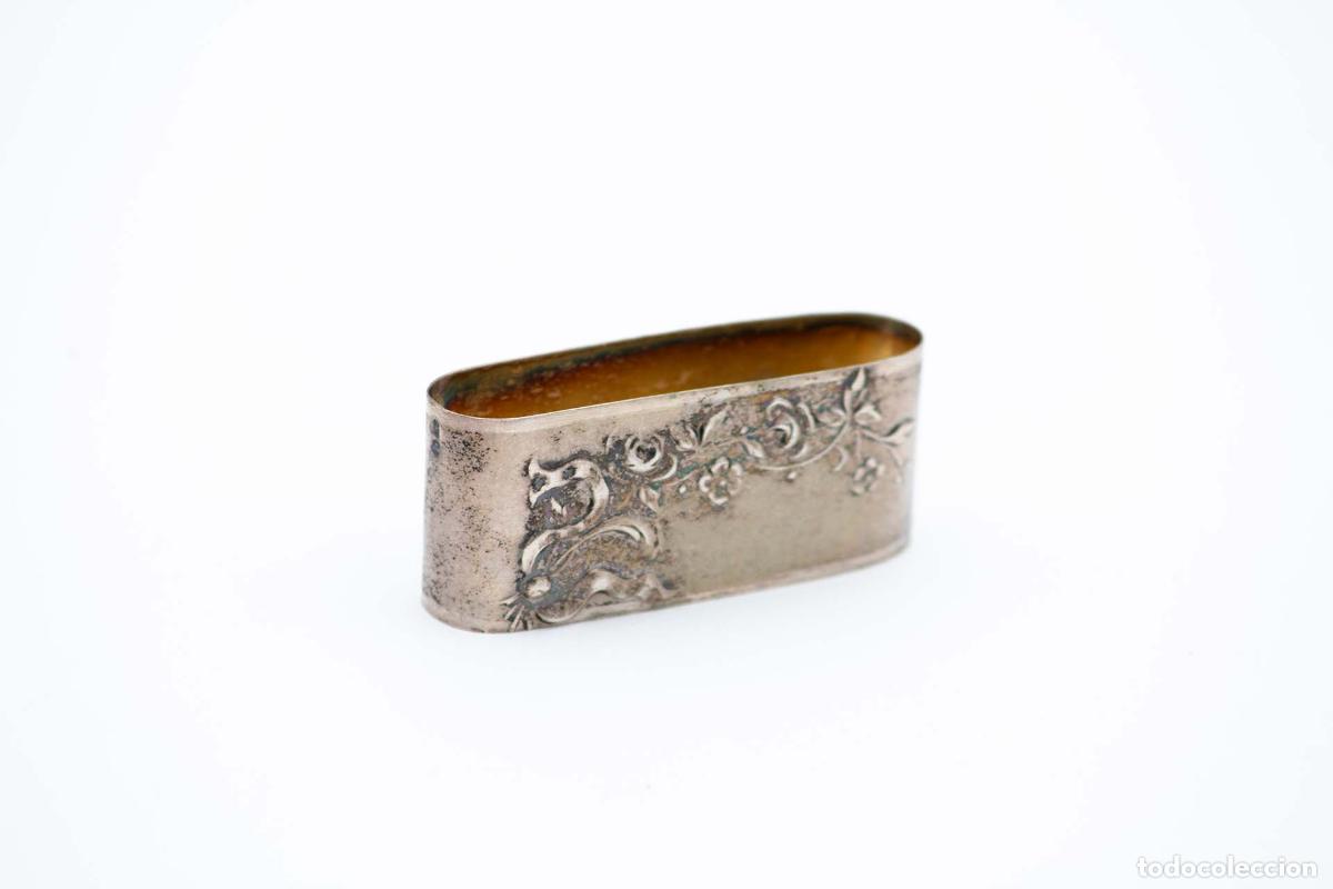 Antig&uuml;edades: Anillo para servilletas de plata - Foto 1