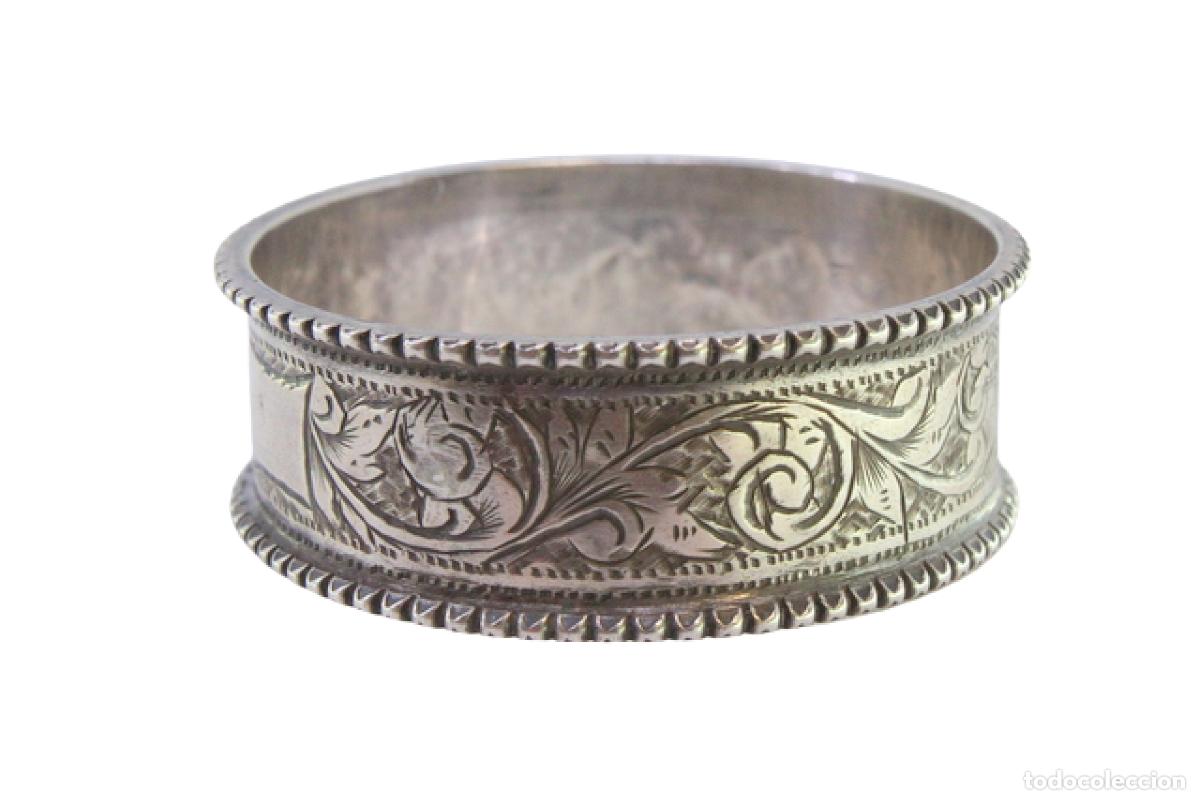 Antig&uuml;edades: Anillo para servilletas de plata - Foto 1