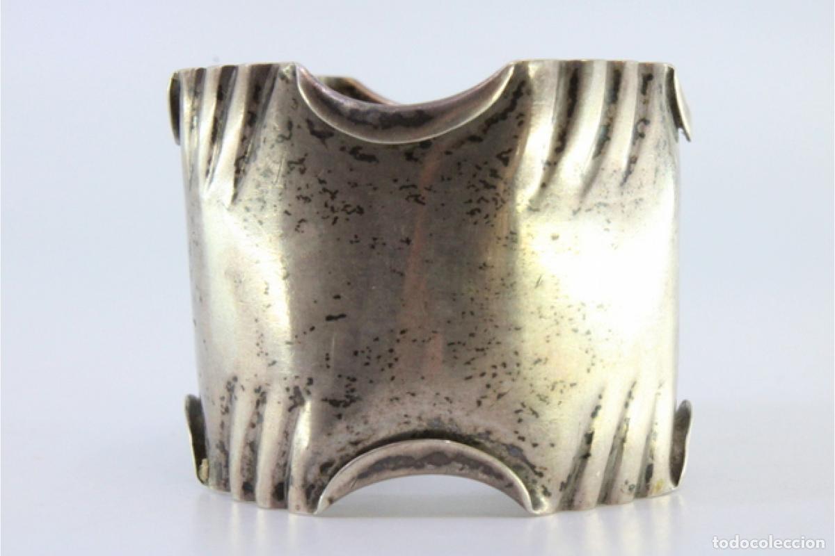 Antig&uuml;edades: Anillo para servilletas de plata - Foto 2