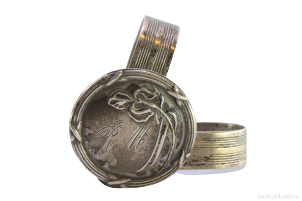 Antig&uuml;edades: Anillo para servilletas de plata - Foto 1