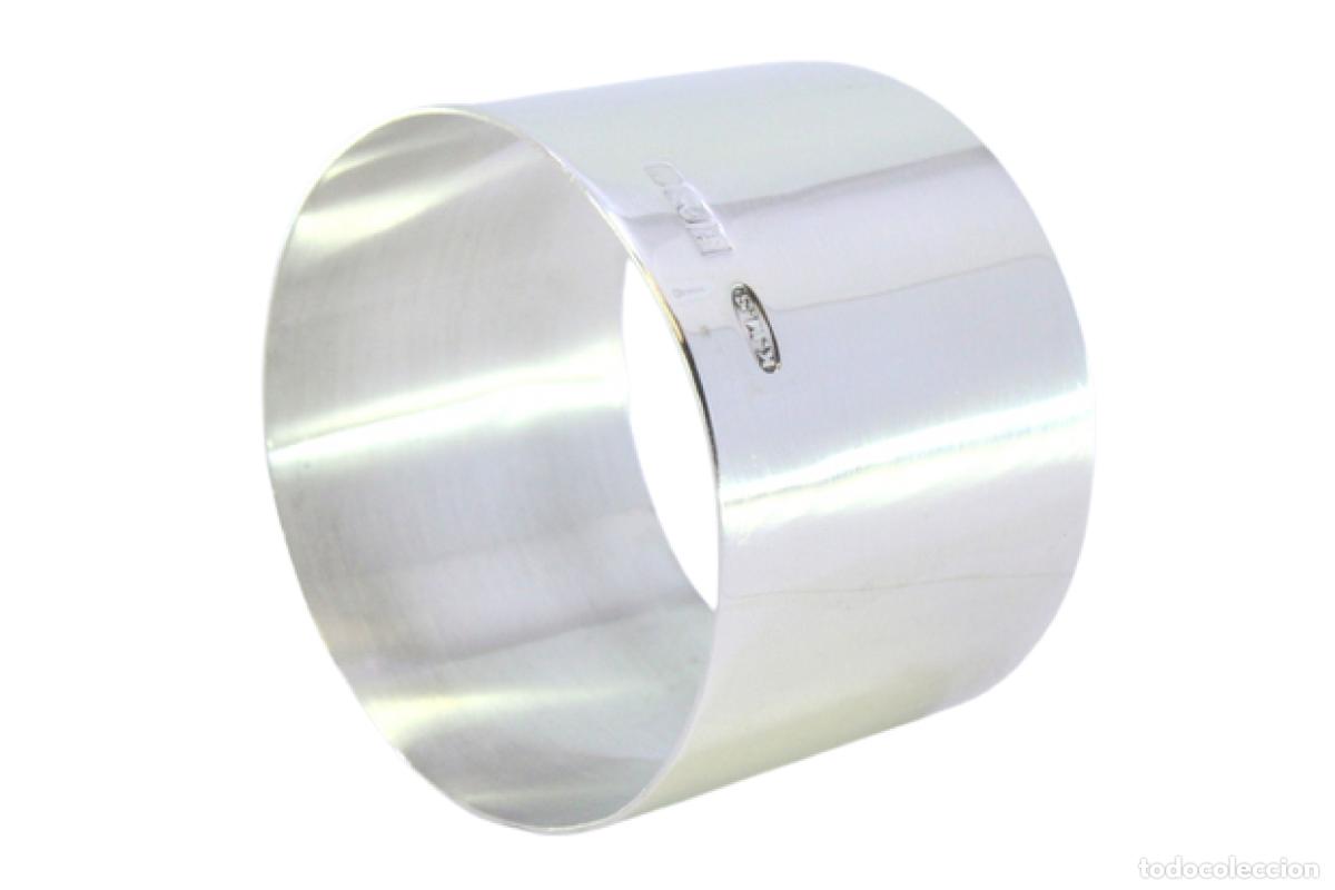 Antig&uuml;edades: Anillo para servilletas de plata - Foto 1