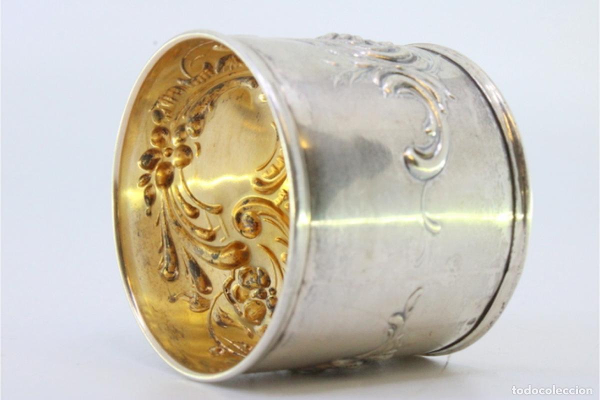 Antig&uuml;edades: Anillo para servilletas de plata - Foto 3