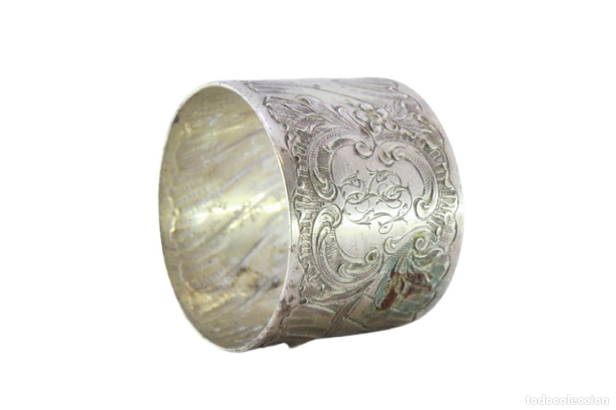 Antig&uuml;edades: Anillo para servilletas de plata - Foto 1