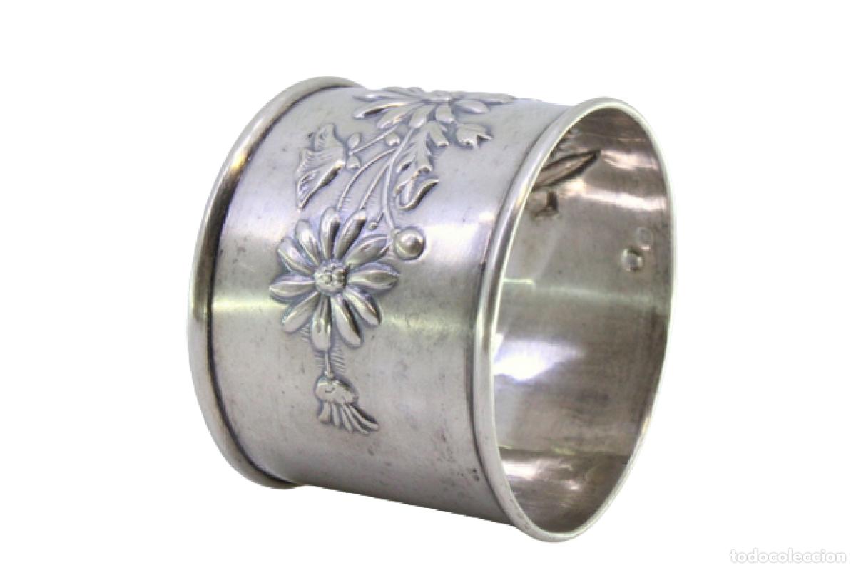 Antig&uuml;edades: Anillo para servilletas de plata - Foto 1