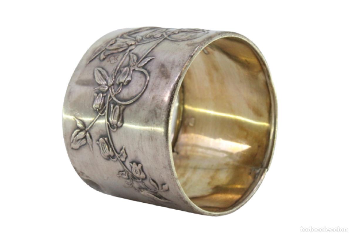 Antig&uuml;edades: Anillo para servilletas de plata - Foto 1