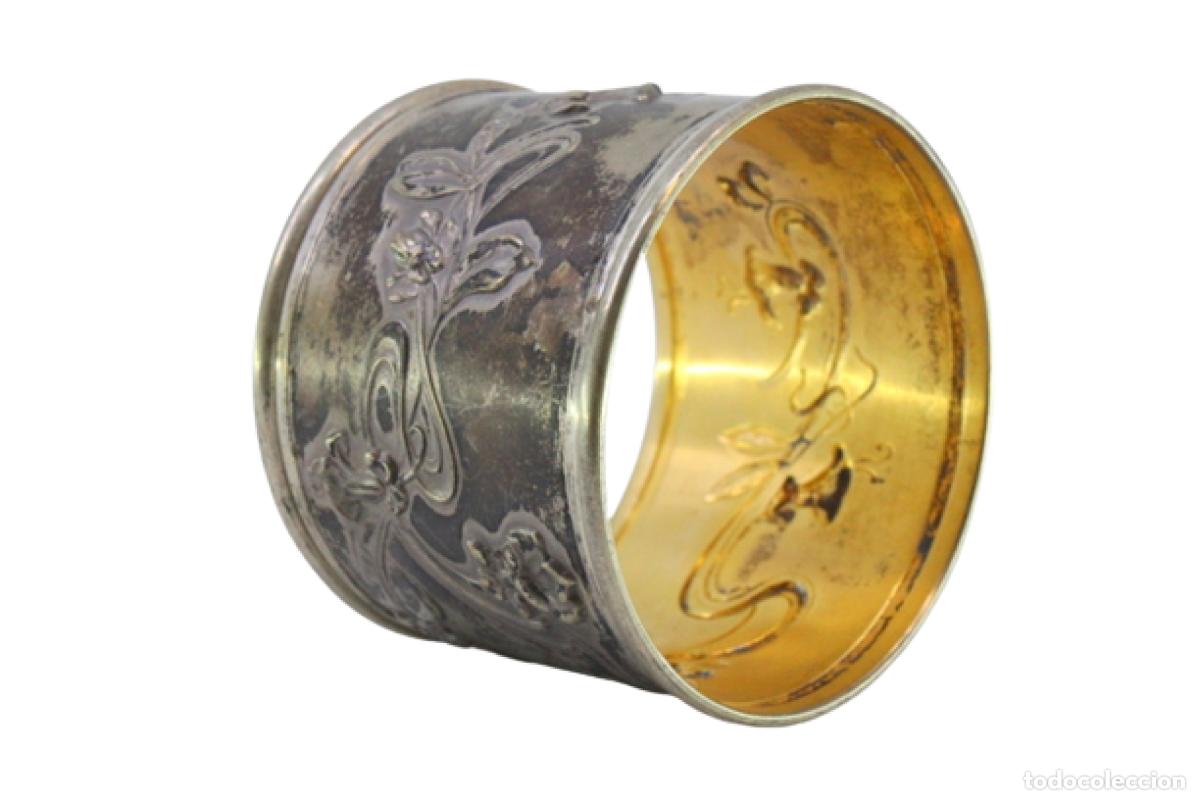 Antig&uuml;edades: Anillo para servilletas de plata - Foto 1