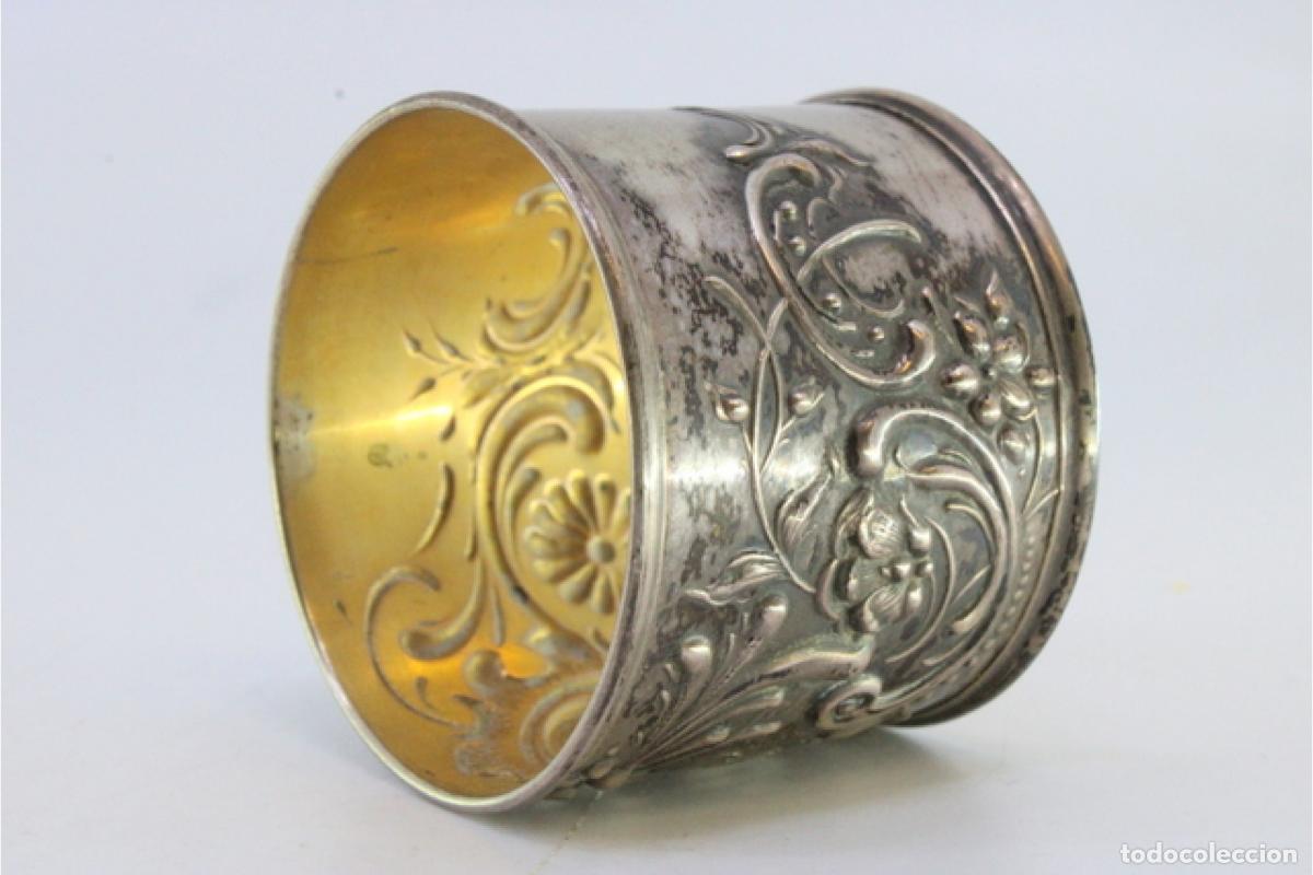 Antig&uuml;edades: Anillo para servilletas de plata - Foto 2