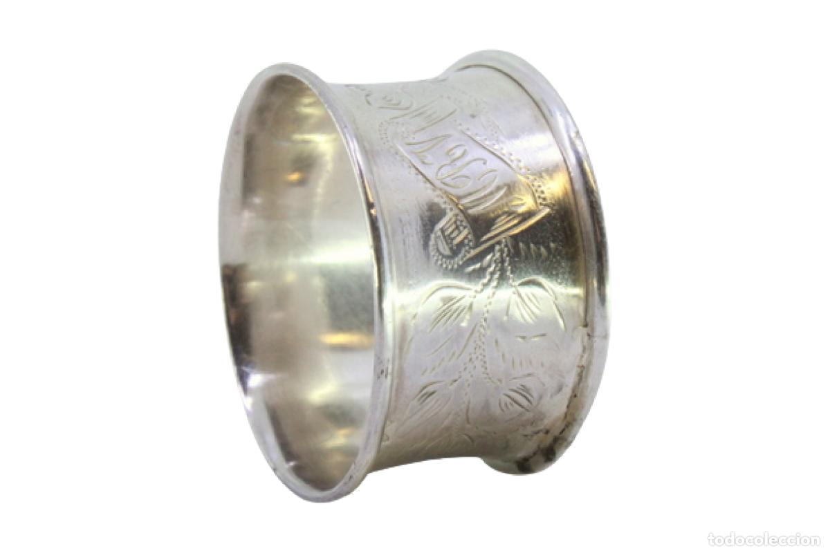 Antig&uuml;edades: Anillo para servilletas de plata - Foto 1