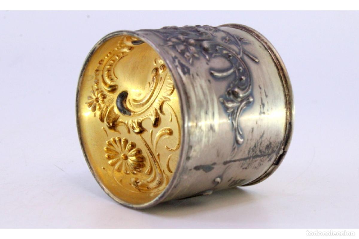 Antig&uuml;edades: Anillo para servilletas de plata - Foto 2