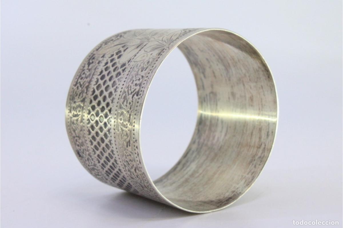 Antig&uuml;edades: Anillo para servilletas de plata - Foto 2