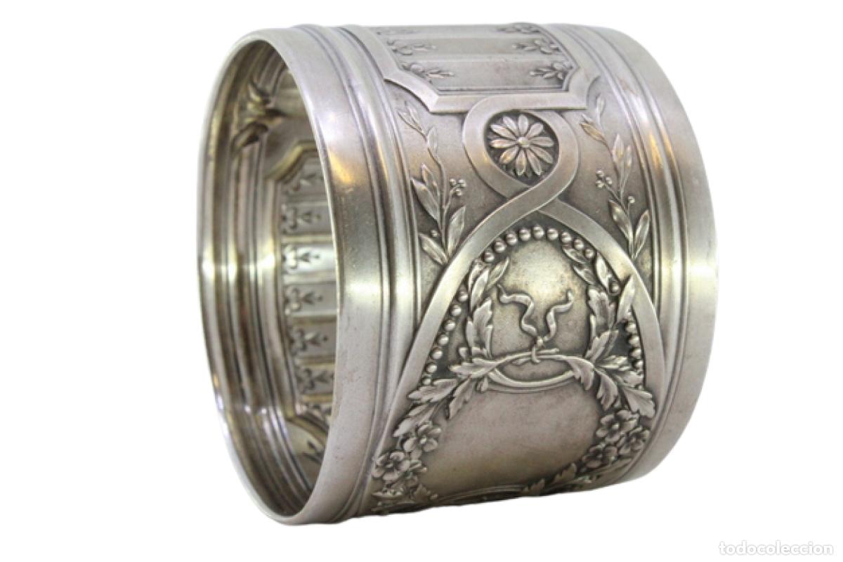 Antig&uuml;edades: Anillo para servilletas de plata - Foto 1