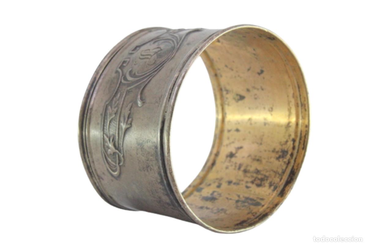 Antig&uuml;edades: Anillo para servilletas de plata - Foto 1