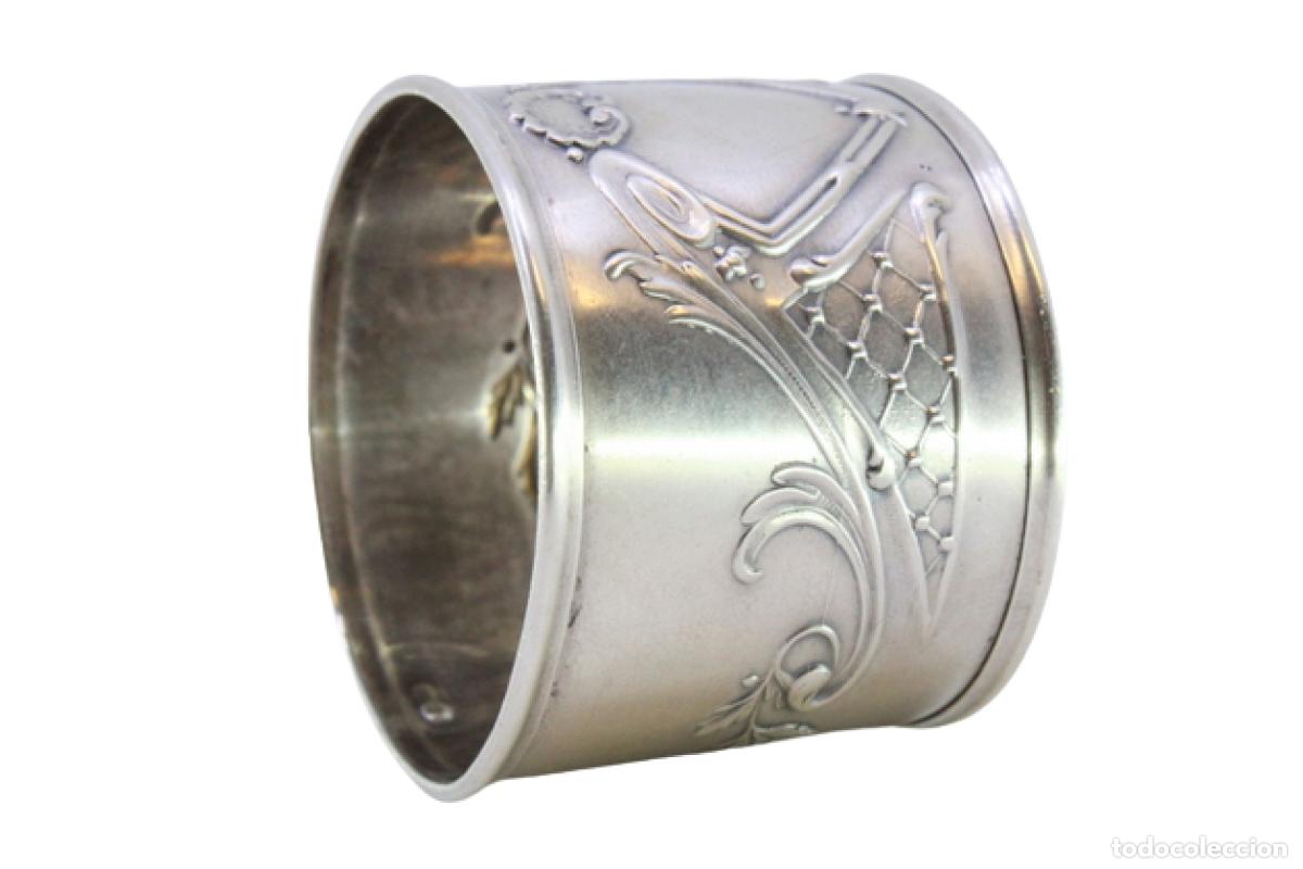Antig&uuml;edades: Anillo para servilletas de plata - Foto 1