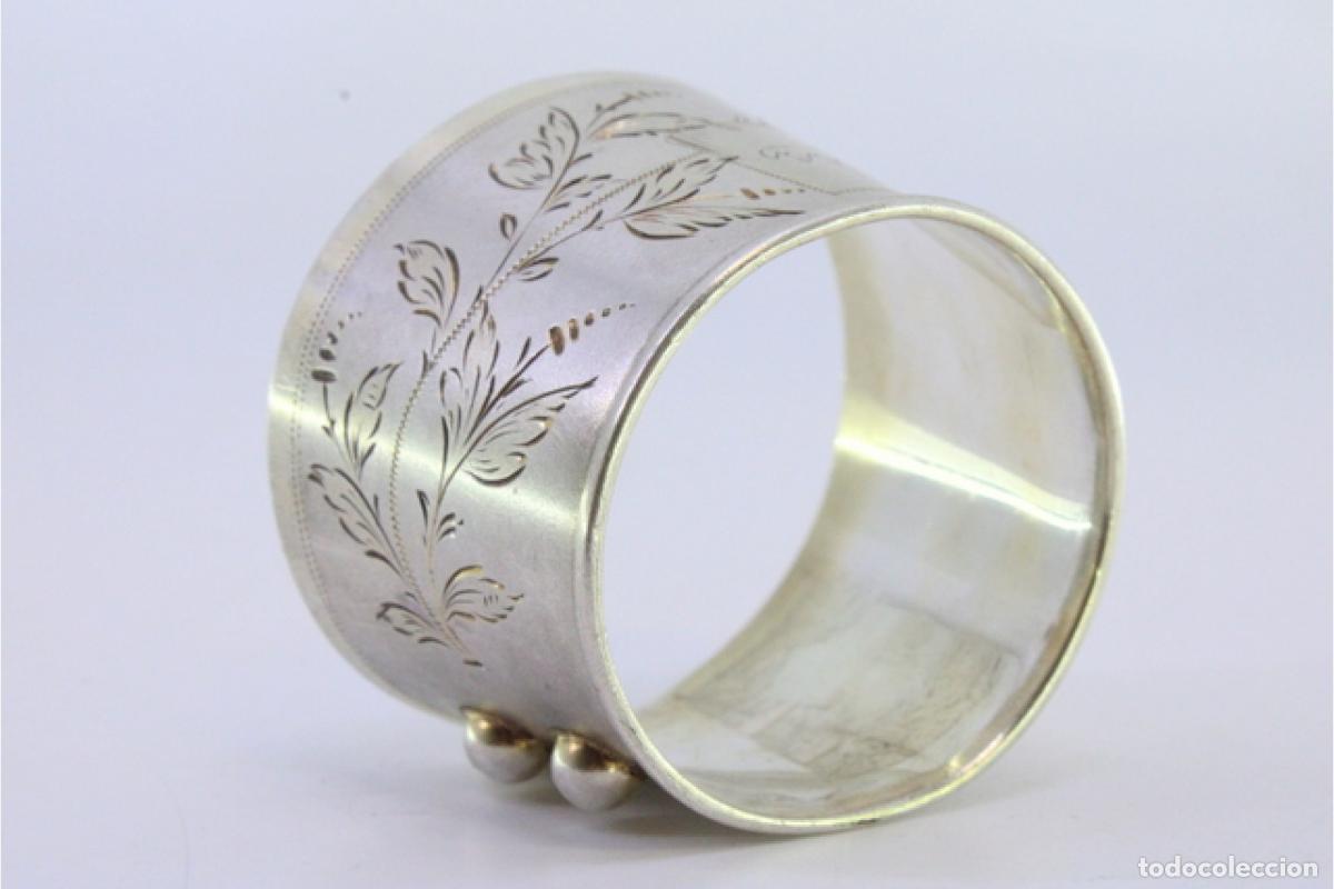 Antig&uuml;edades: Anillo para servilletas de plata - Foto 3