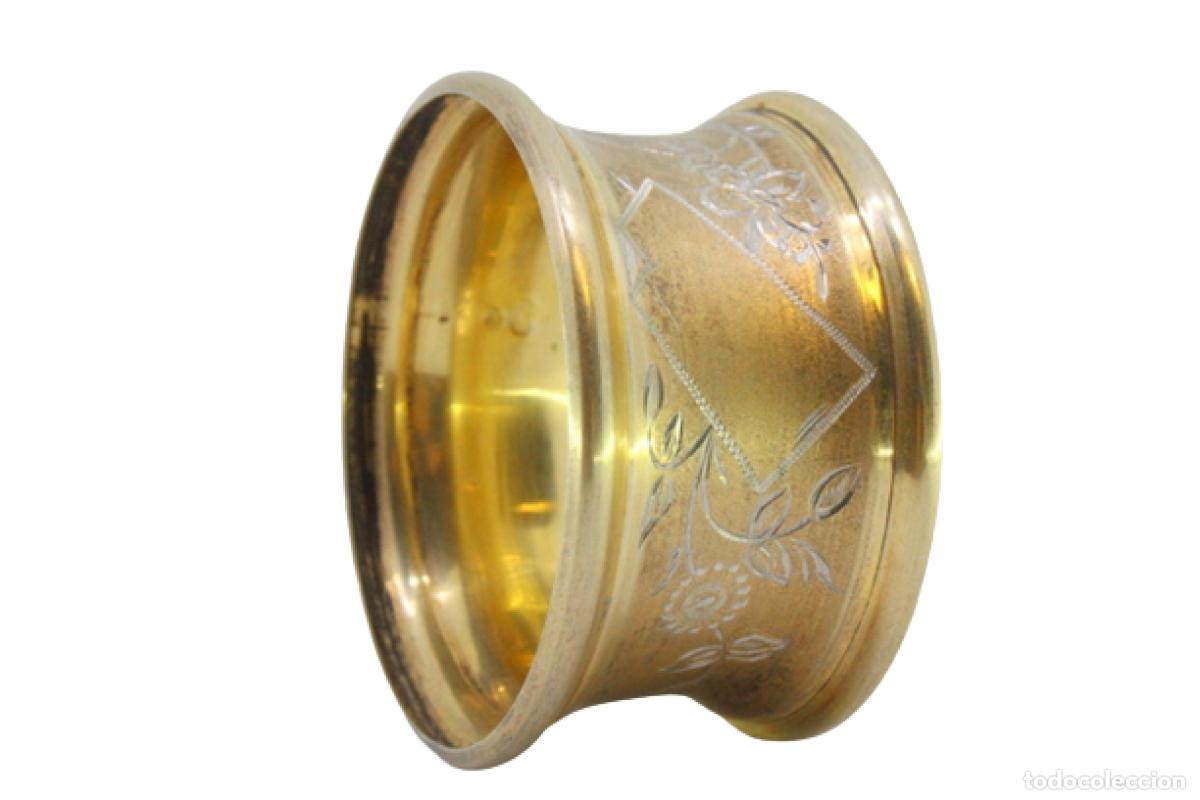 Antiquit&eacute;s: Anillo para servilletas de plata