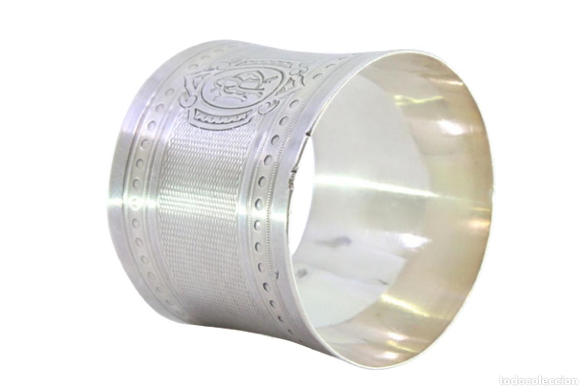 Antig&uuml;edades: Anillo para servilletas de plata - Foto 1
