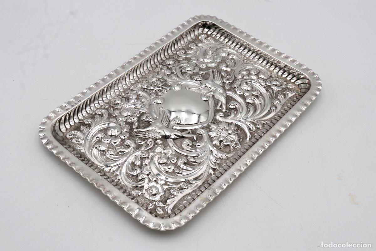 Antig&uuml;edades: Bandeja de plata - Foto 2