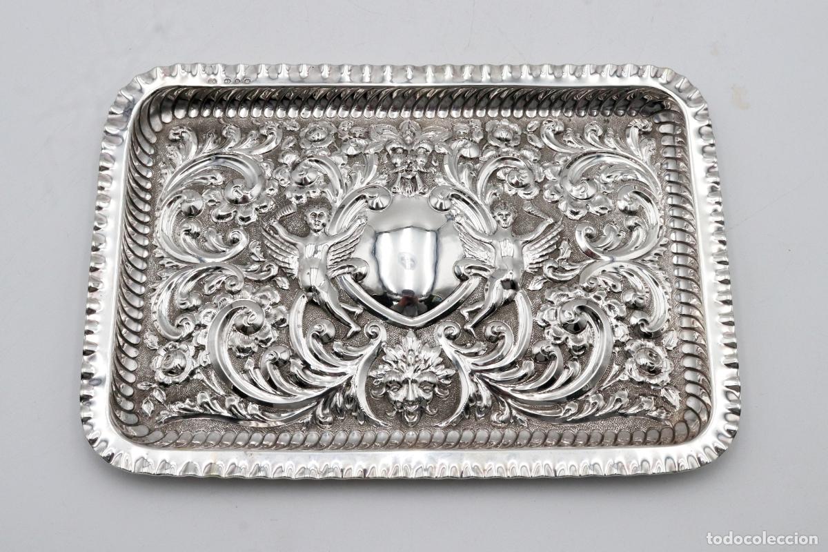Antiques: Bandeja de plata