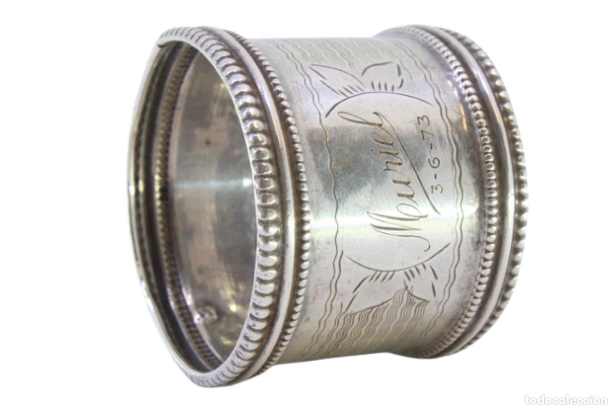 Antiques: Anillo para servilletas de plata