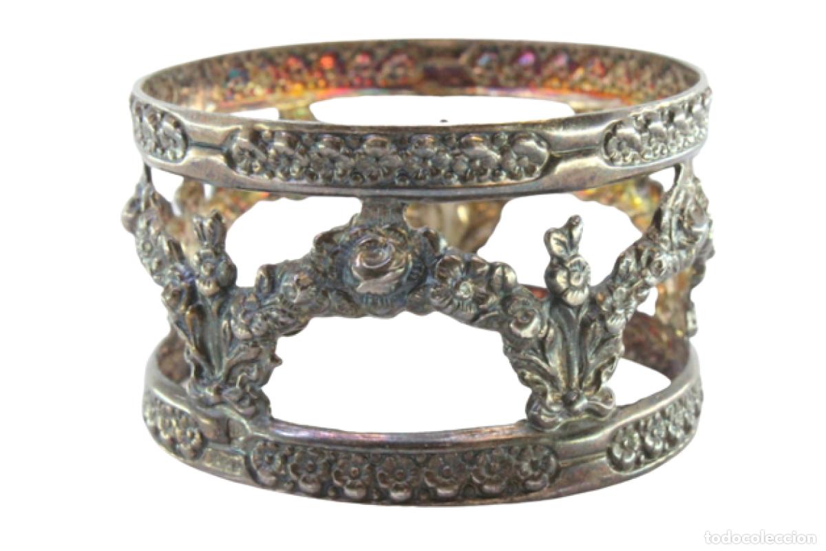 Antig&uuml;edades: Anillo para servilletas de plata