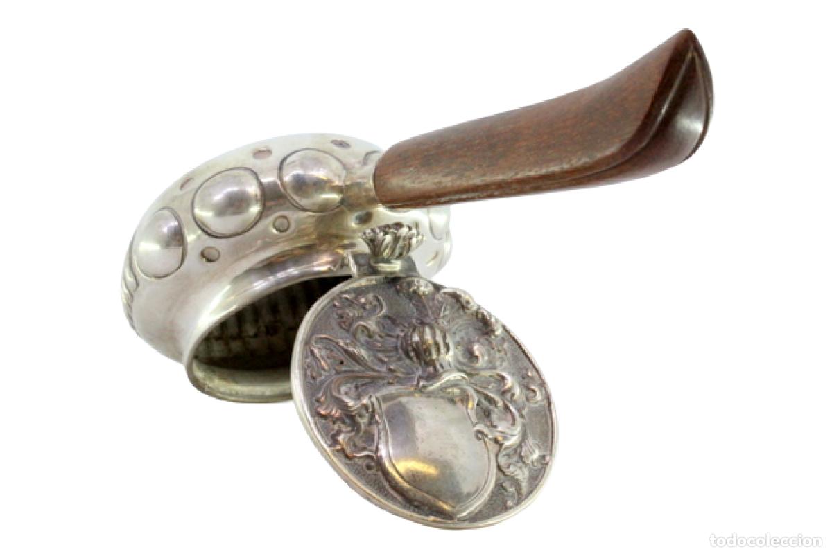 Antiquit&eacute;s: batidor de plata
