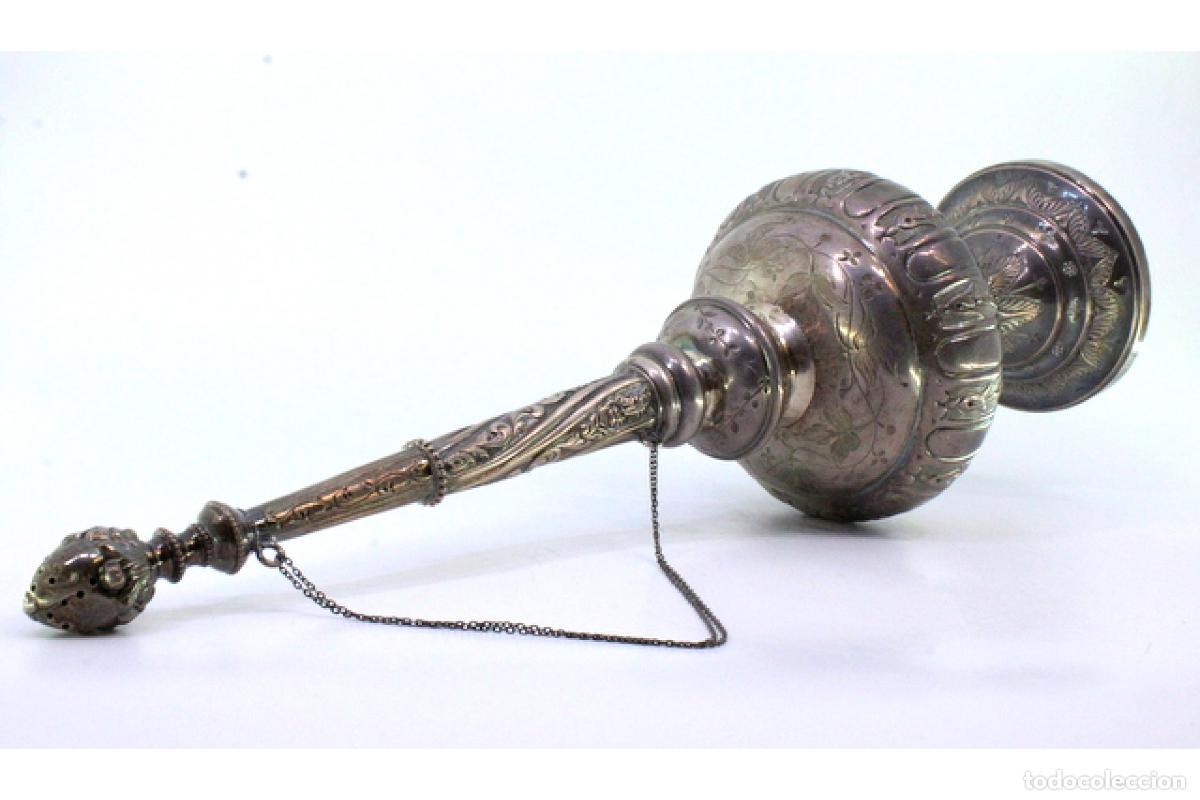 Antig&uuml;edades: Aspersor de agua bendita, de plata. - Foto 2