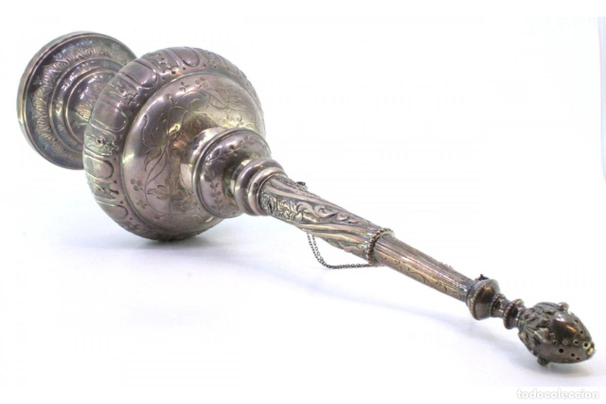 Antig&uuml;edades: Aspersor de agua bendita, de plata. - Foto 4