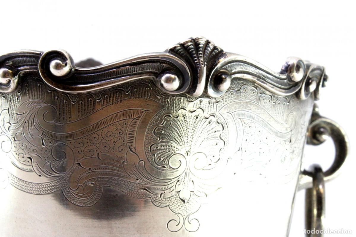 Antig&uuml;edades: Cubitera con pinzas, de color plata. - Foto 6