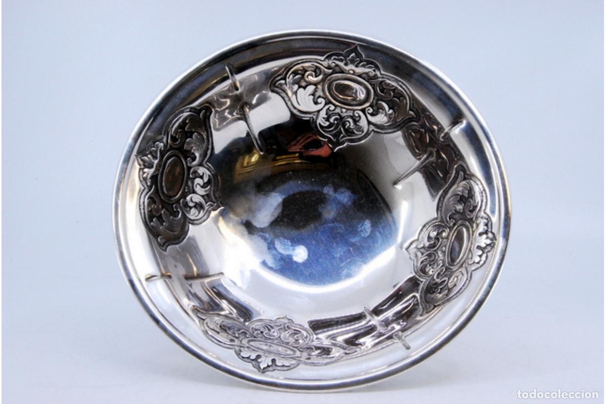 Antig&uuml;edades: bombonera de plata - Foto 4