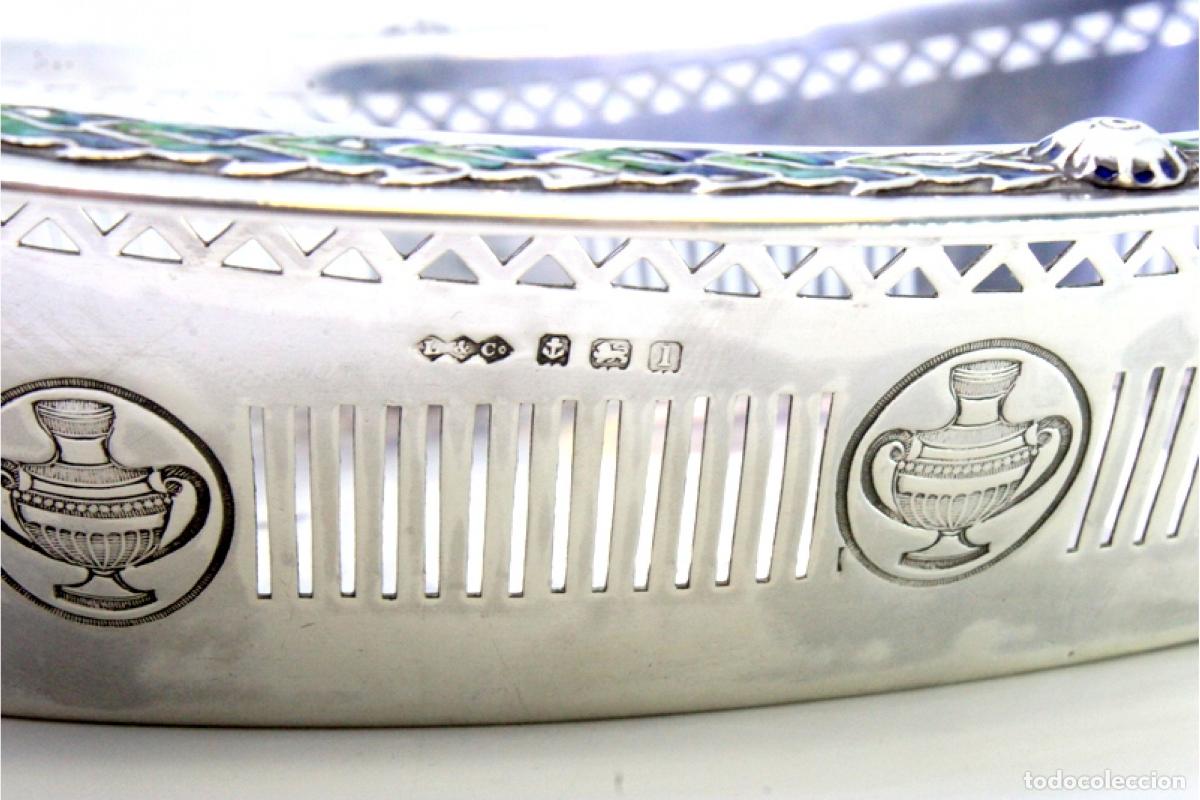 Antig&uuml;edades: bombonera de plata - Foto 4