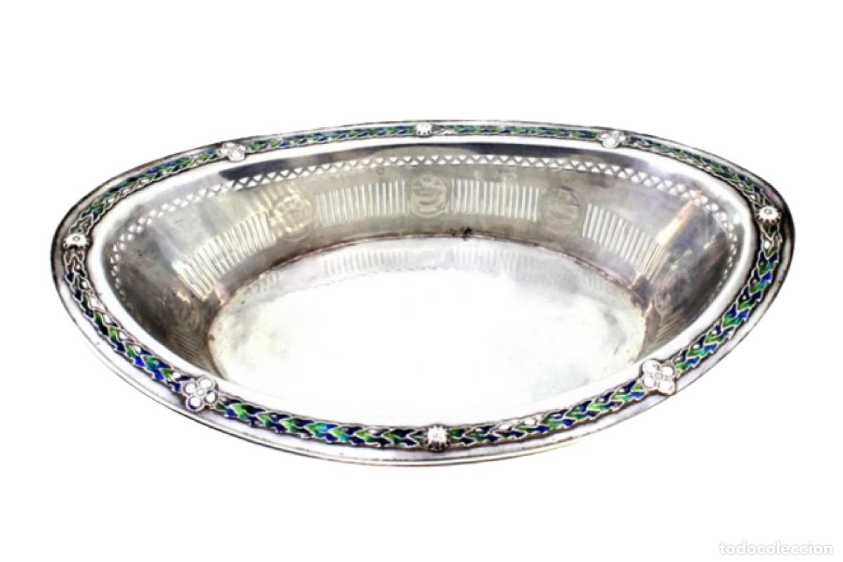 Antiquit&eacute;s: bombonera de plata