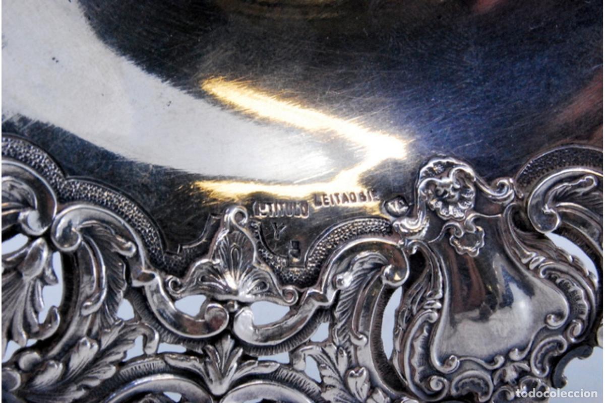 Antig&uuml;edades: Cesta de pan de plata - Foto 4