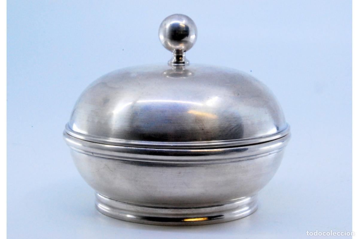 Antig&uuml;edades: bombonera de plata - Foto 2