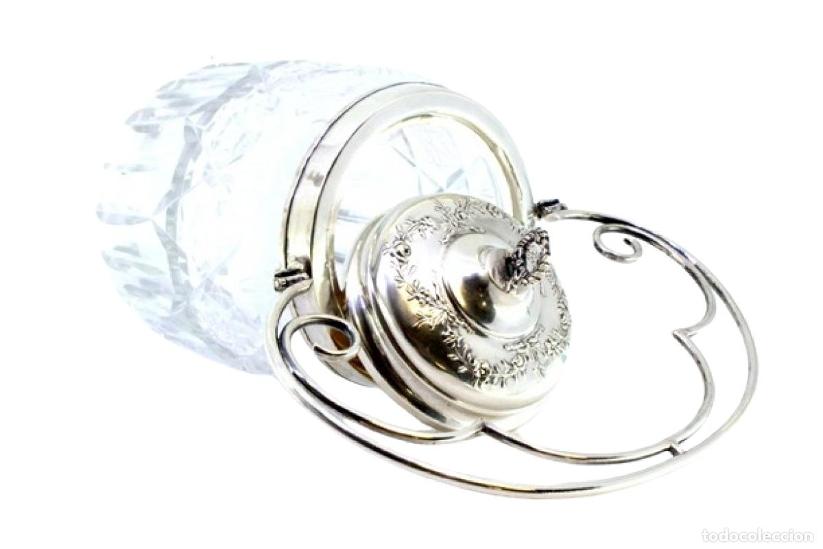 Antiquit&eacute;s: bombonera de plata