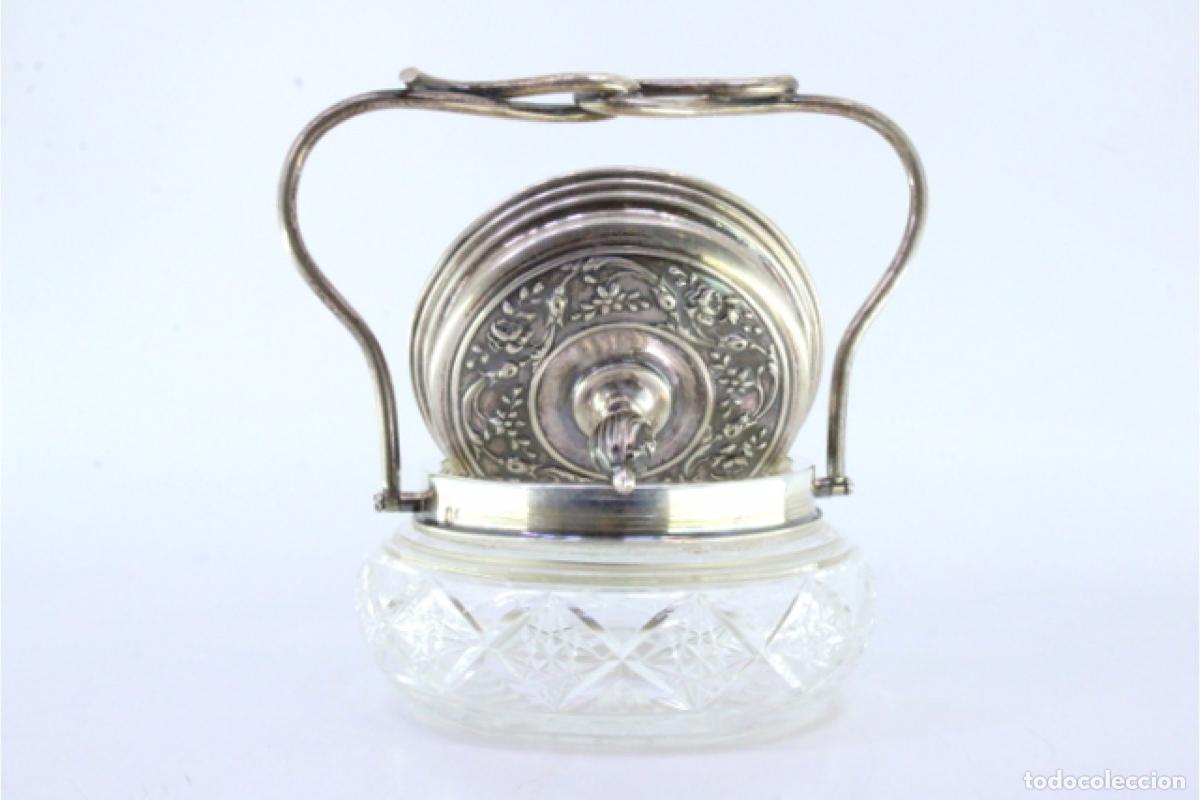 Antig&uuml;edades: bombonera de plata - Foto 4