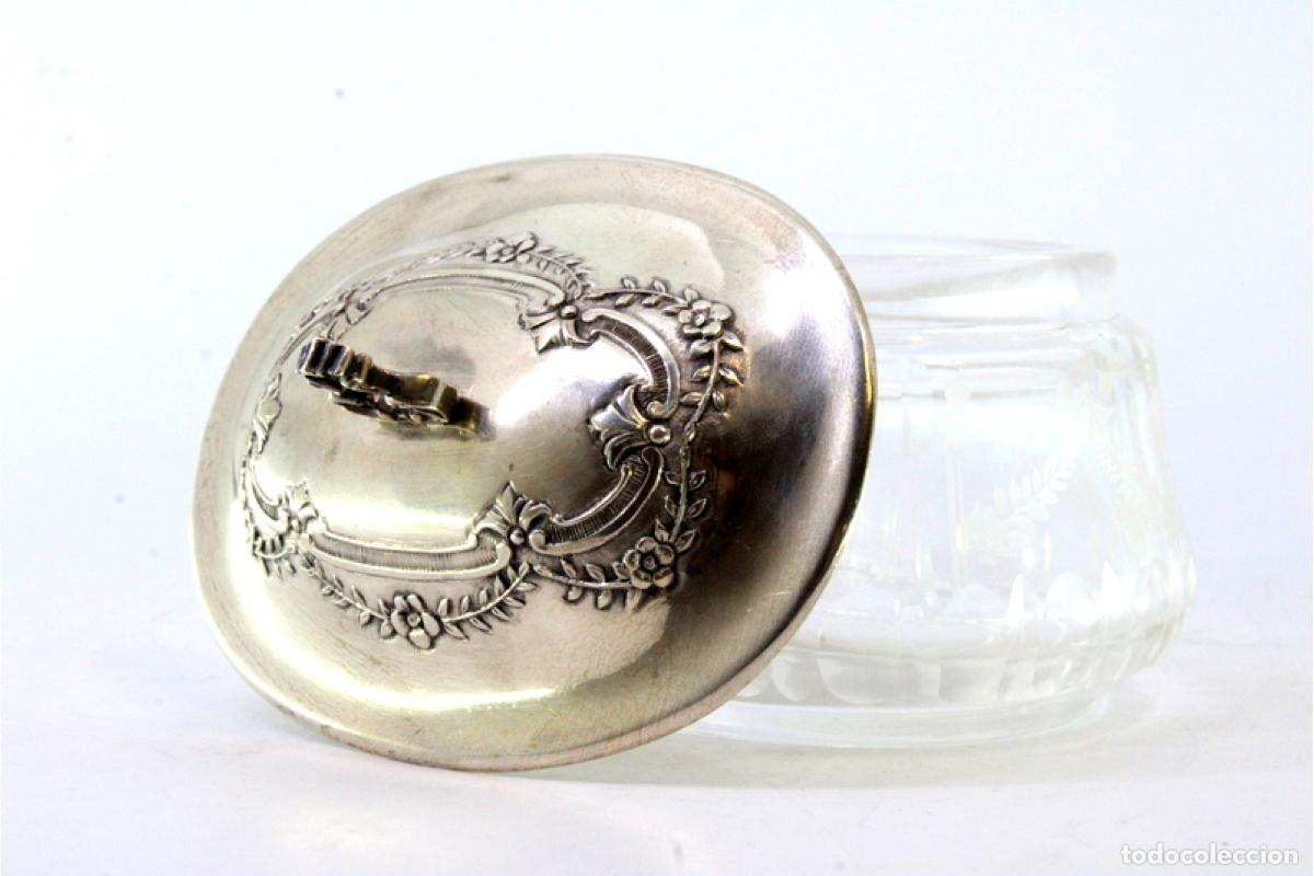 Antig&uuml;edades: bombonera de plata - Foto 5