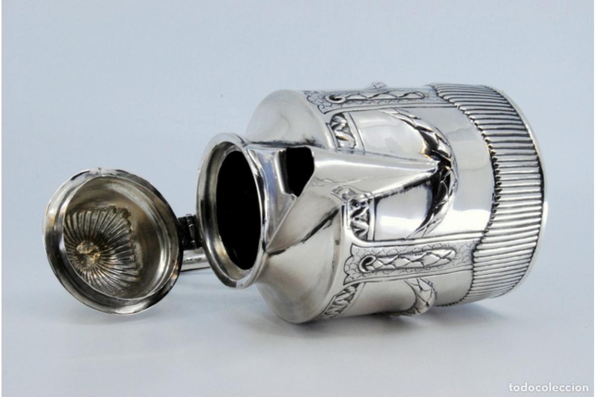 Antig&uuml;edades: tetera de plata - Foto 4