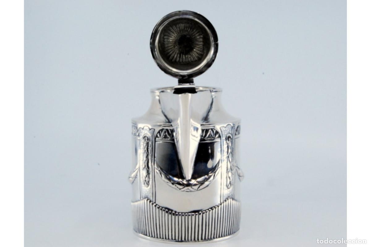 Antig&uuml;edades: tetera de plata - Foto 9