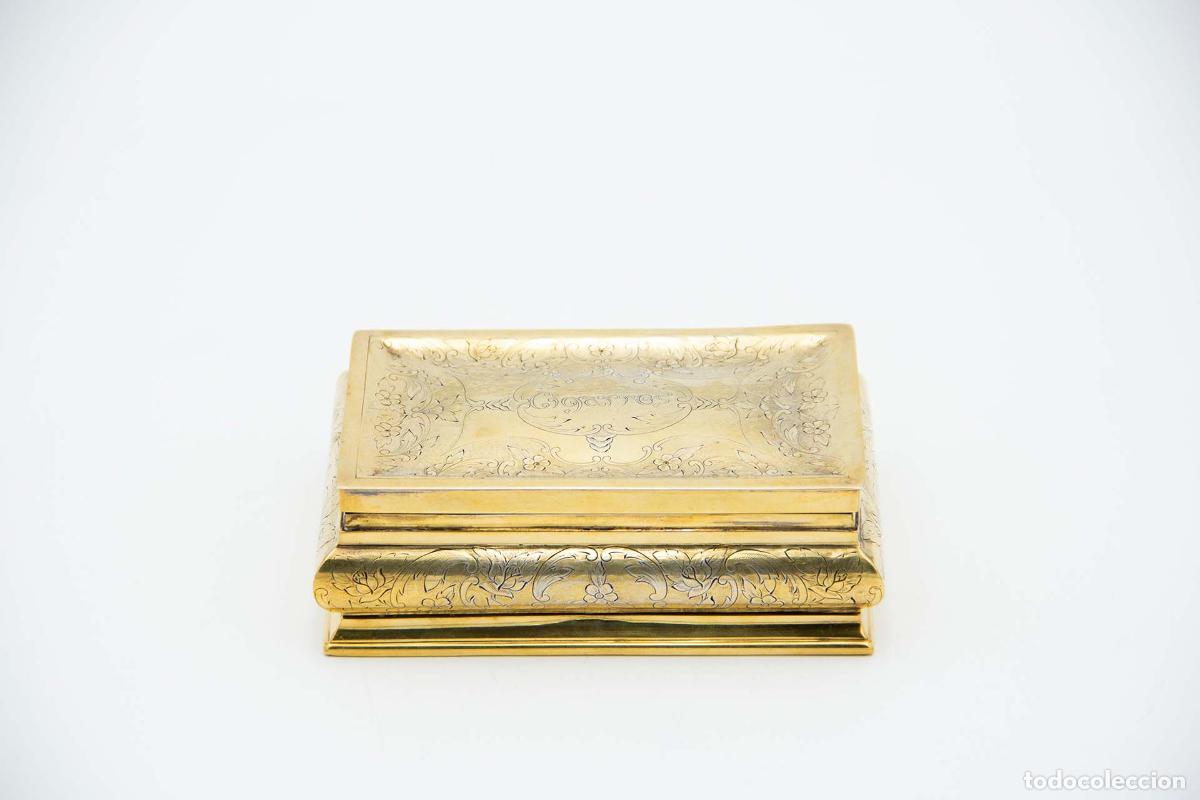 Antig&uuml;edades: Caja de cigarrillos, en plata - Foto 1