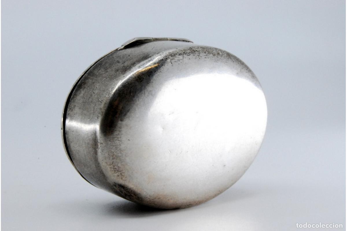 Antig&uuml;edades: Pastillero, en plata - Foto 5
