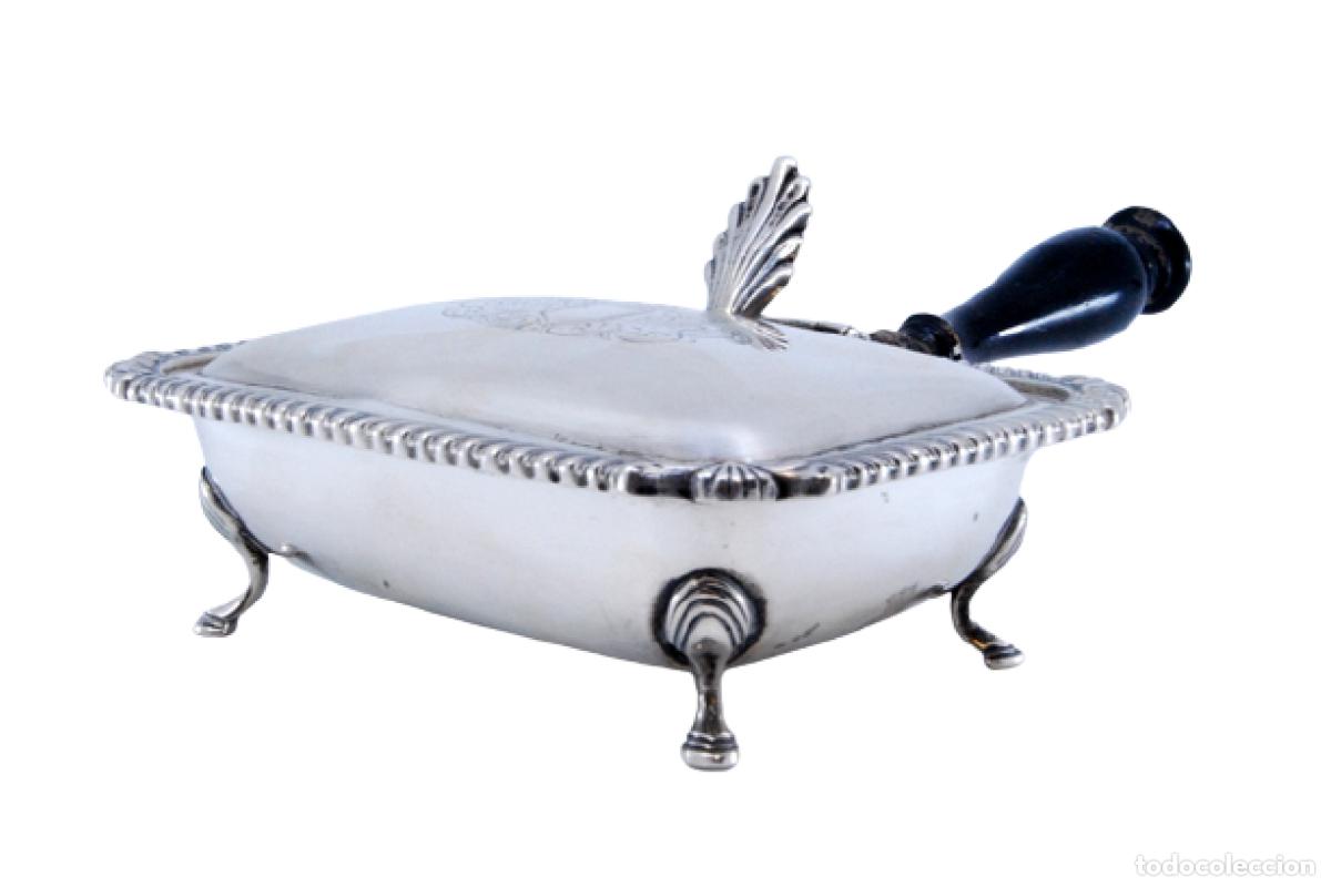 Antig&uuml;edades: batidor de plata