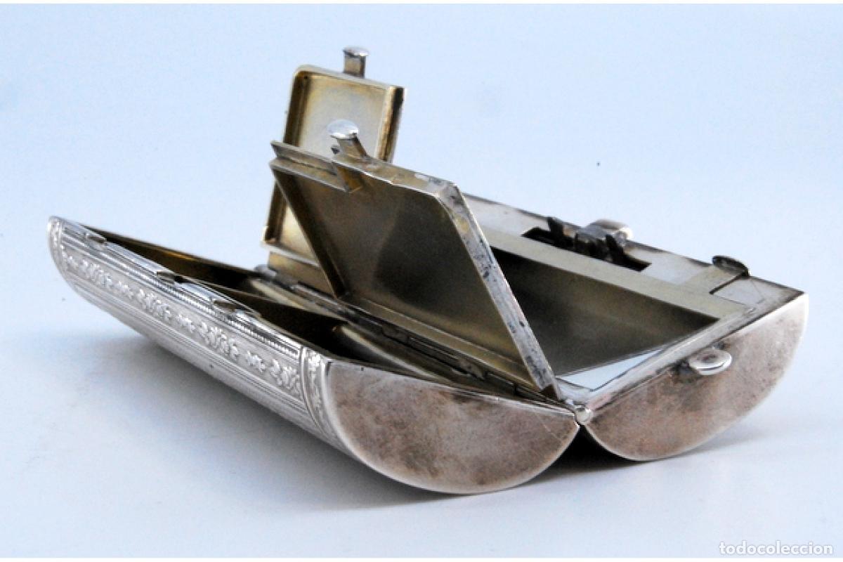 Antig&uuml;edades: Caja de belleza de plata - Foto 8